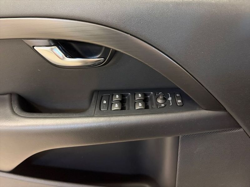 Volvo XC70 bild 4