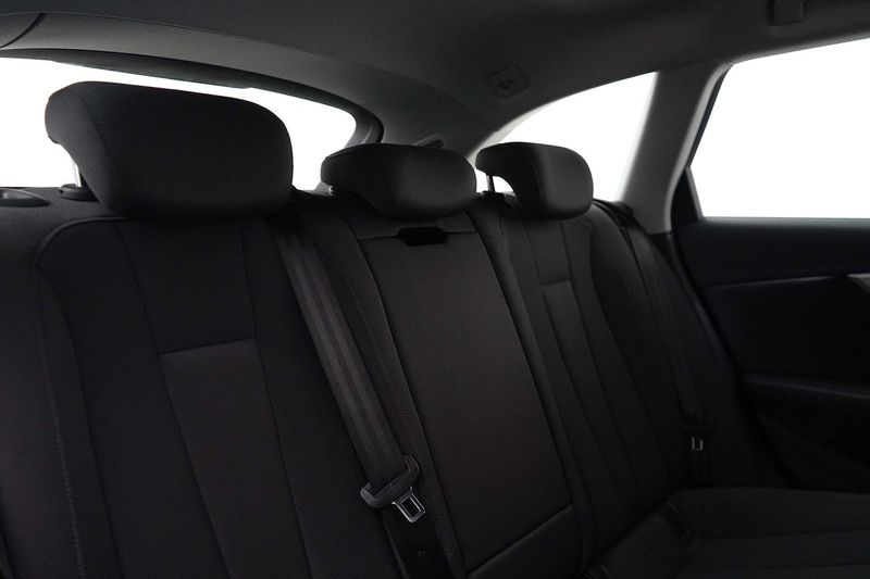 Audi A4 bild 20