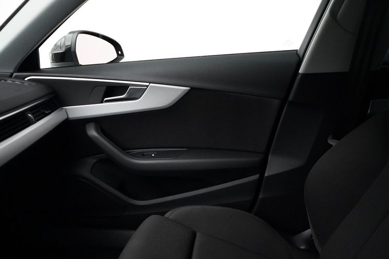 Audi A4 bild 18