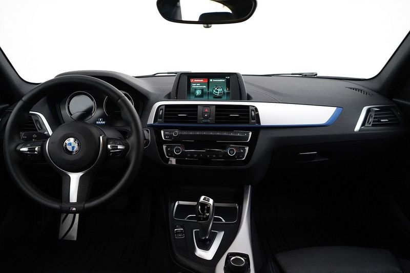 BMW 118 bild 8