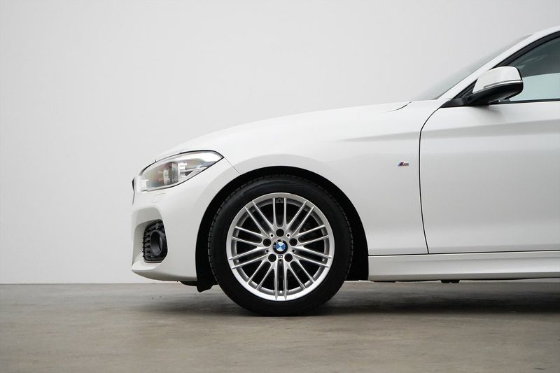 BMW 118 bild 2