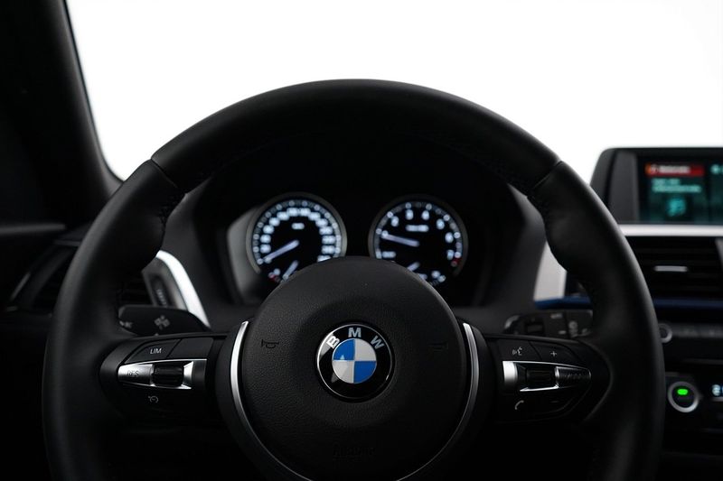 BMW 118 bild 9