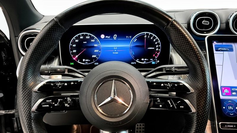 Mercedes GLC300 bild 16
