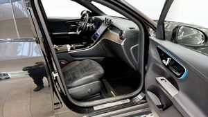 Mercedes GLC300 bild 3