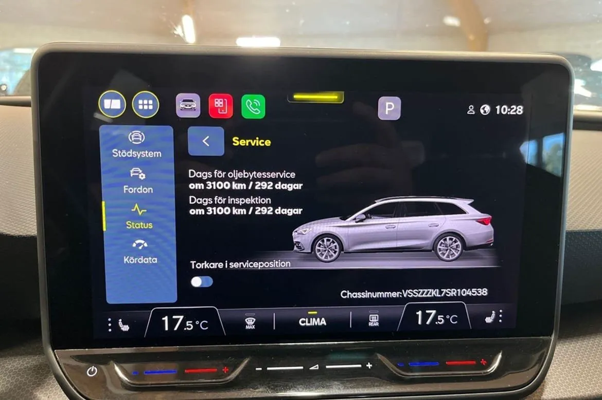 Vehicle image 18