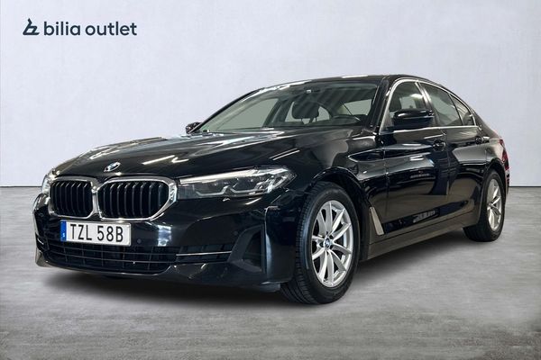 BMW 520 d xDrive Sedan aut Sportline 190hk Navi Carplay B-kamera - 2021