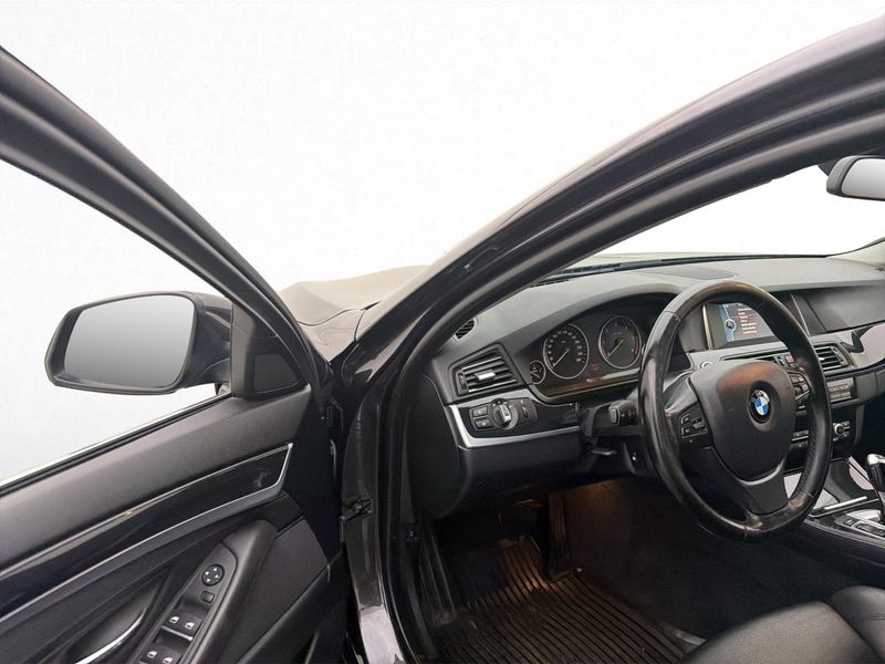 BMW 520 bild 10