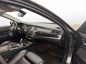 BMW 520 bild 25