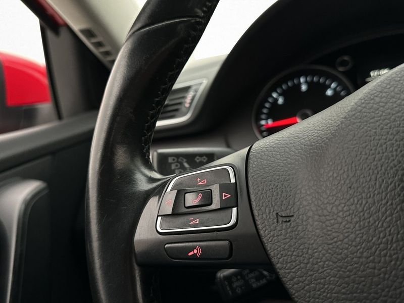 Volkswagen Passat bild 14