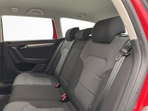 Volkswagen Passat bild 25