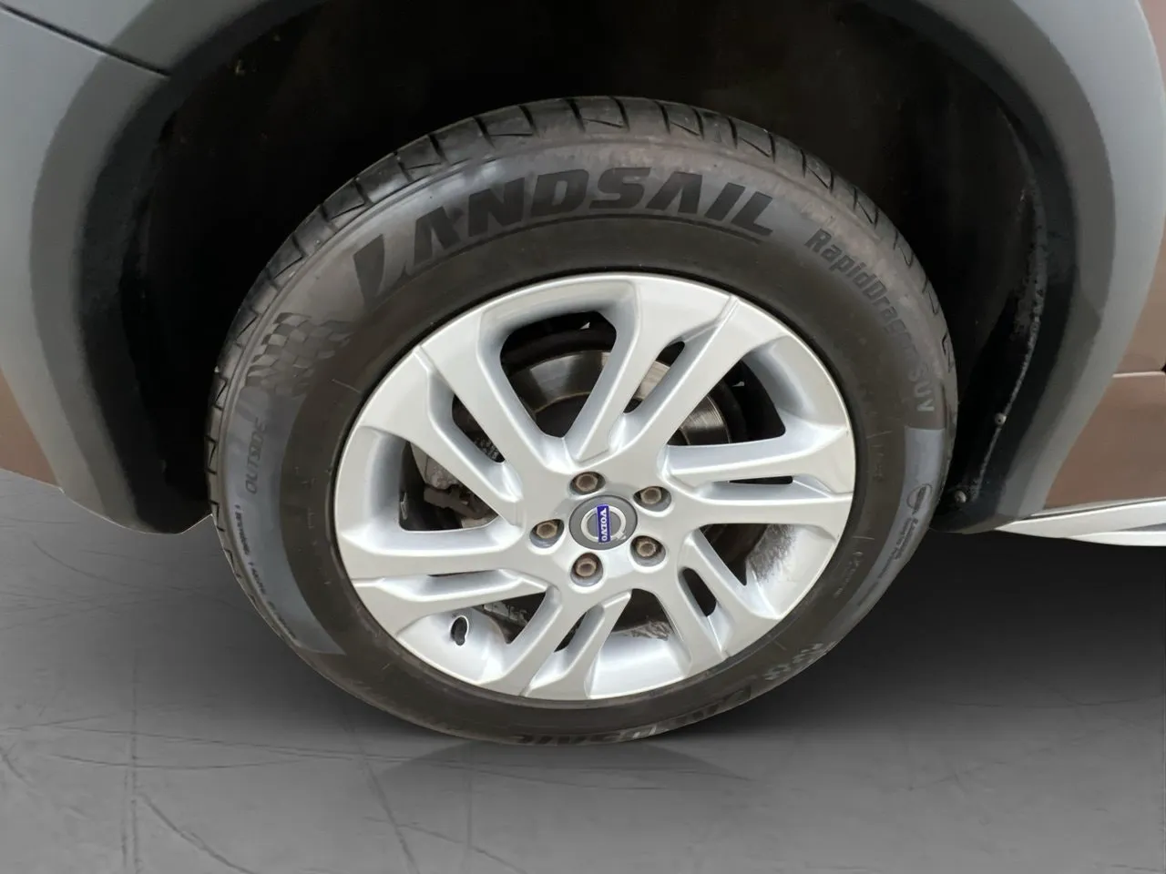 Vehicle image 31