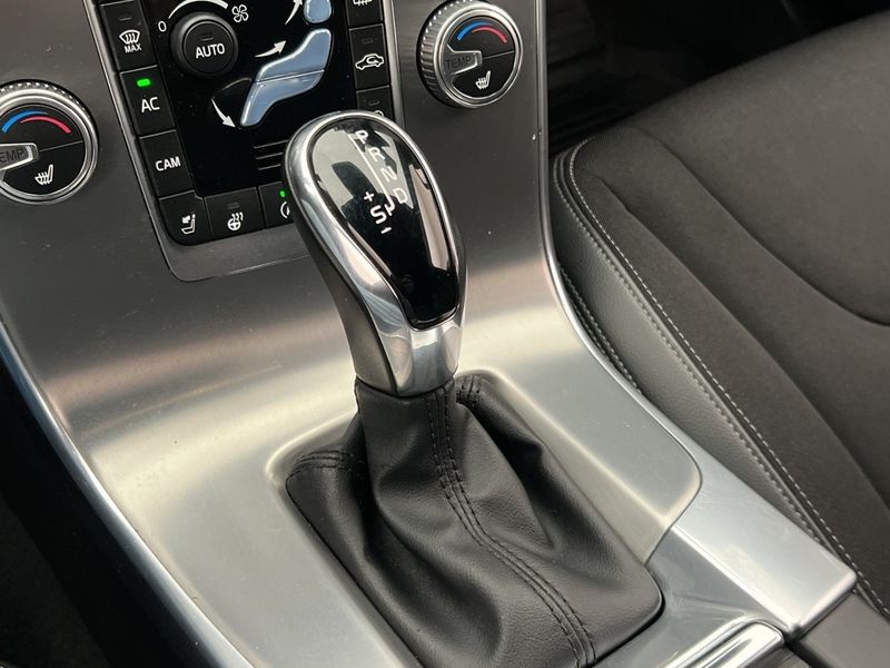 Volvo V60 bild 24