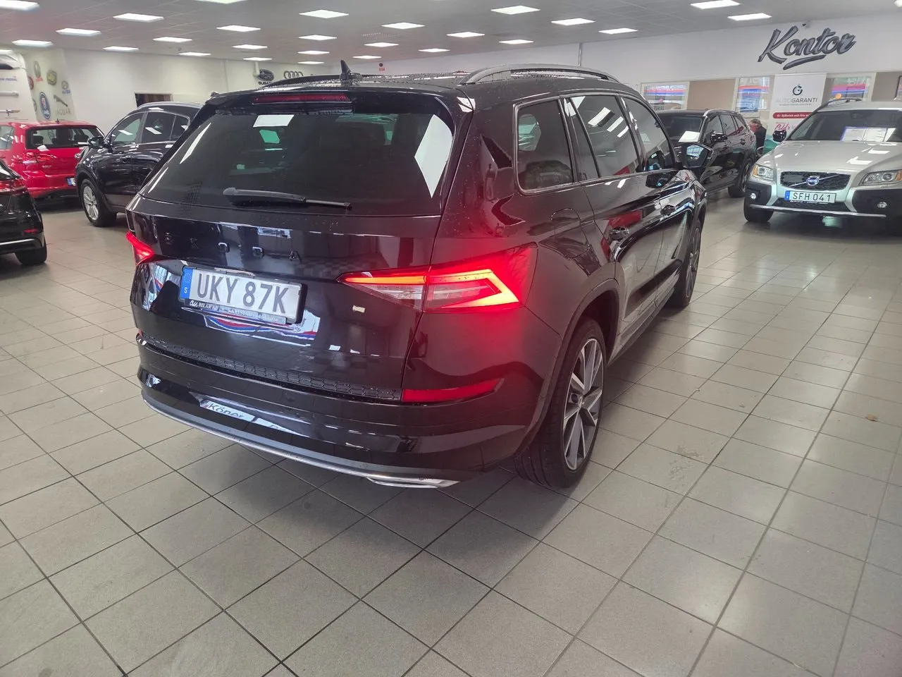 Vehicle image 2