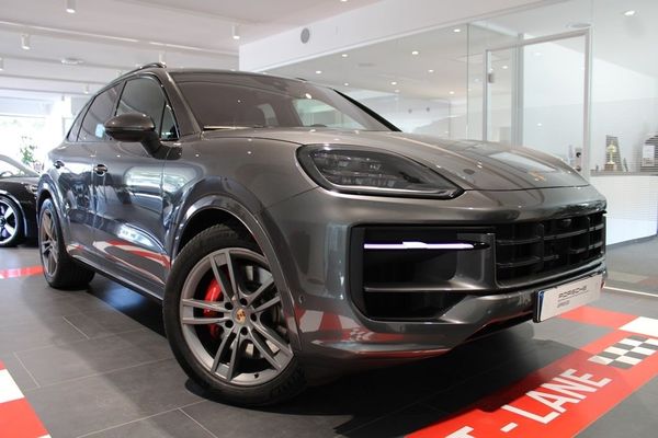 Porsche Cayenne S E-HYBRID - 2025