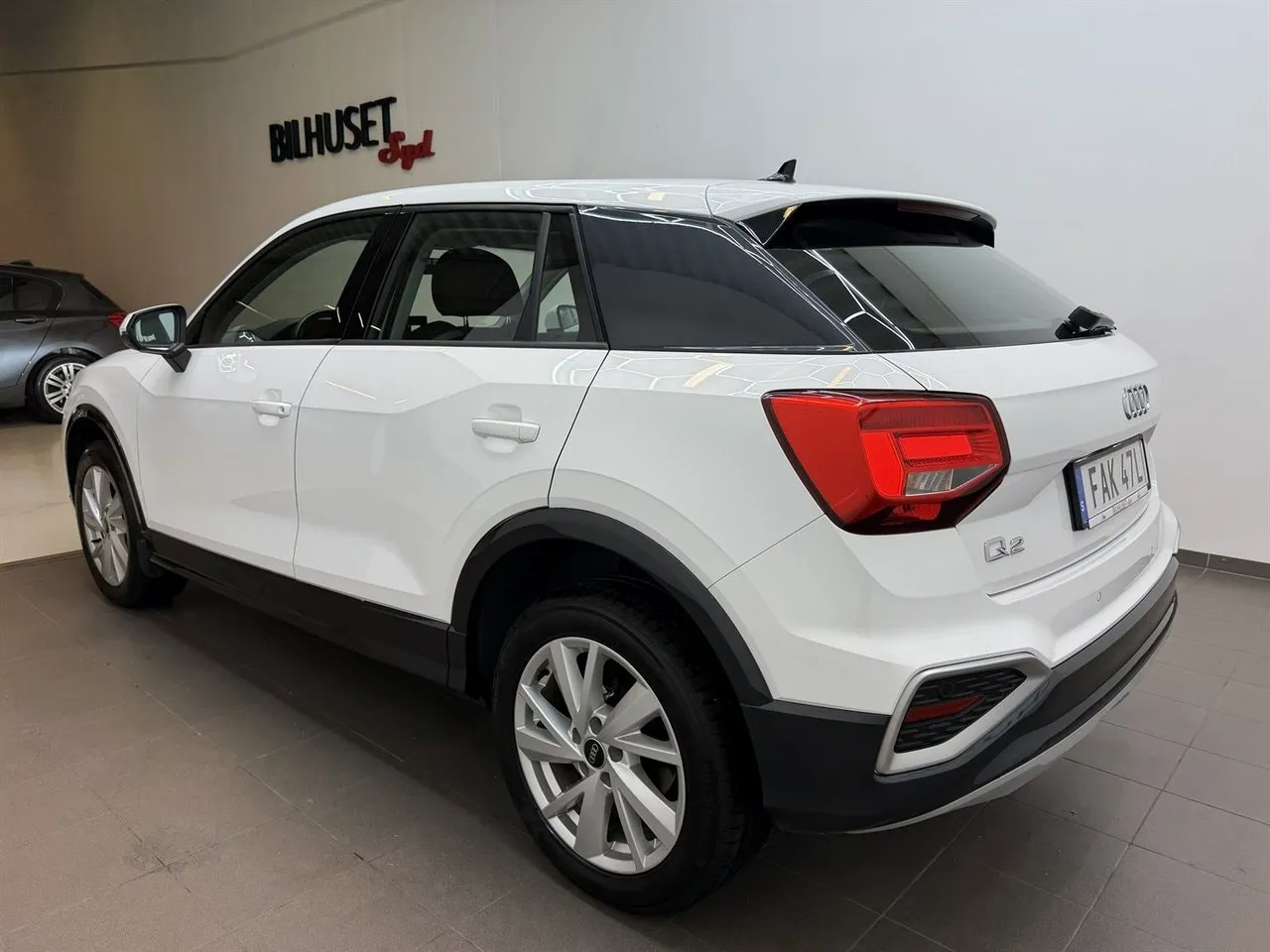Vehicle image 2