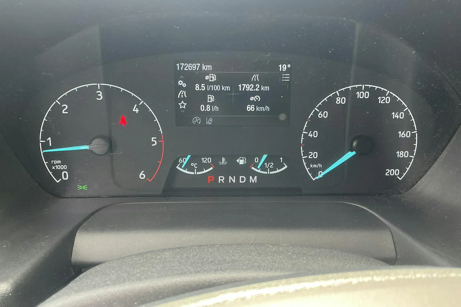 Vehicle image 8