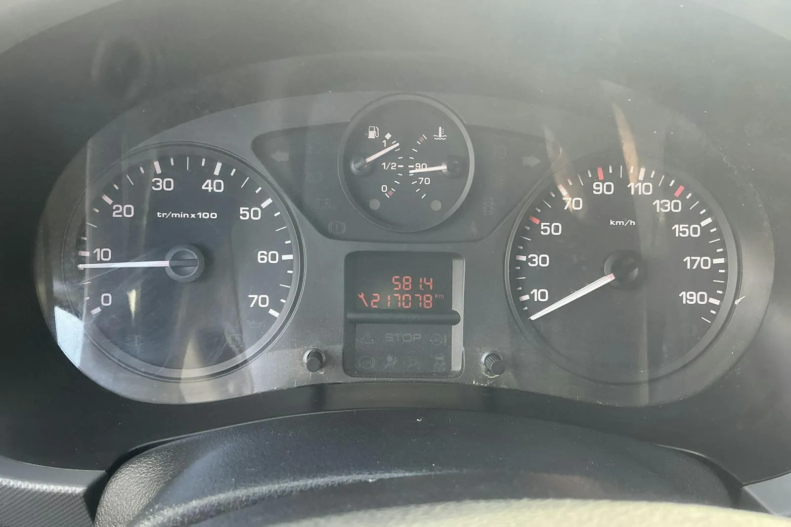 Vehicle image 8