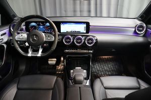 Mercedes A45 AMG bild 12