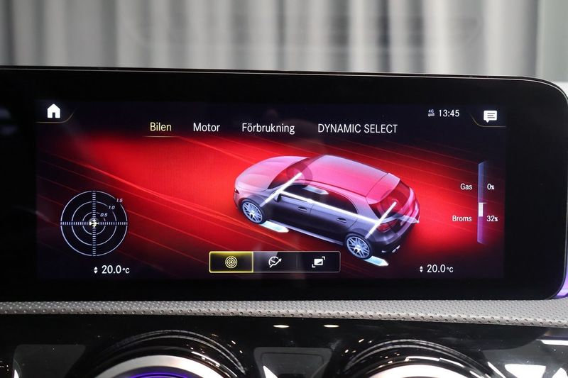 Mercedes A45 AMG bild 29