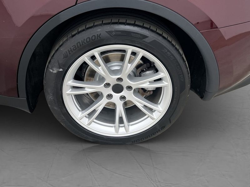 Tesla Model Y bild 31