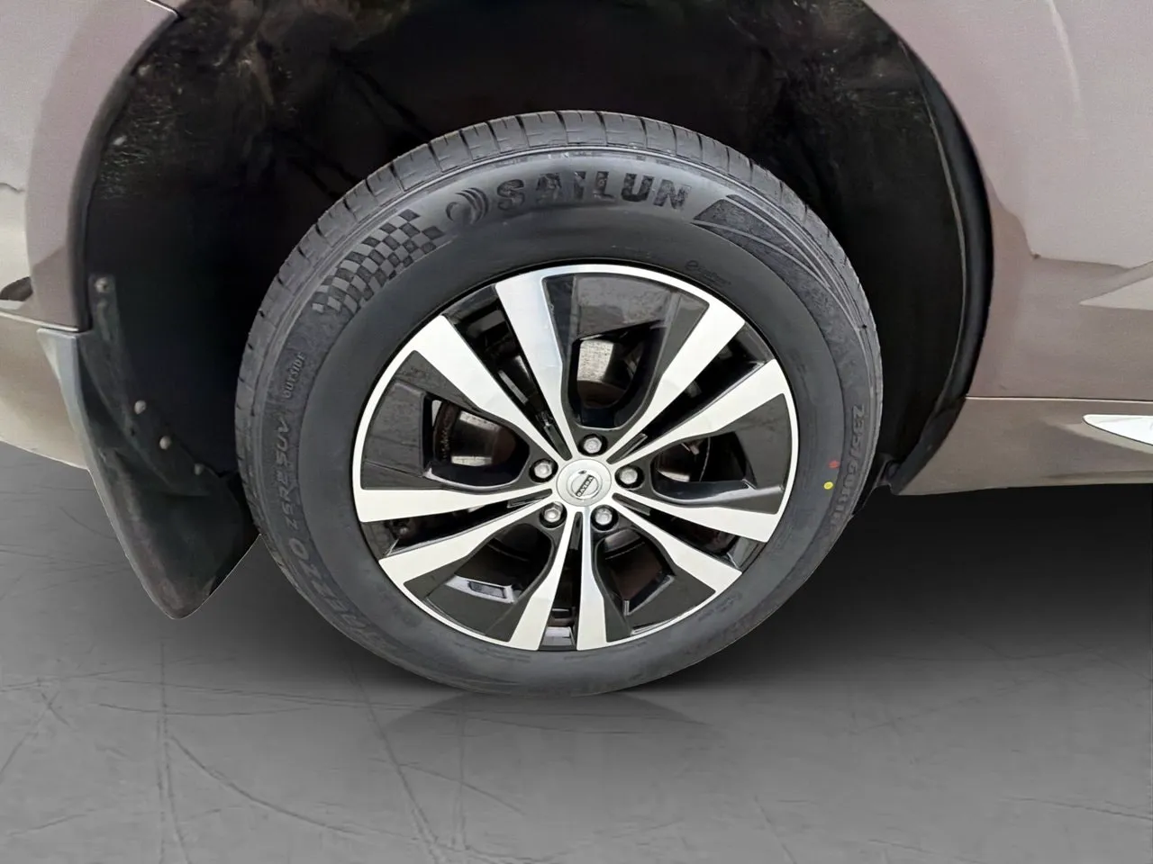 Vehicle image 36