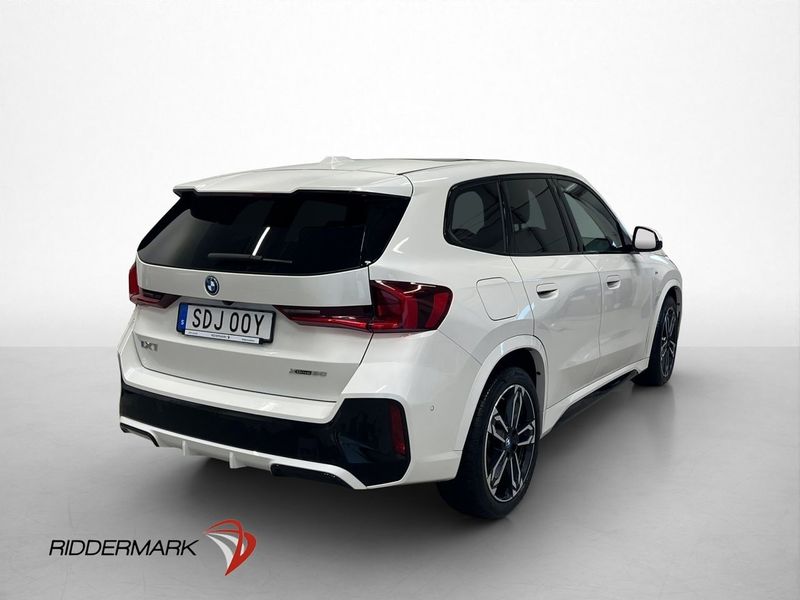 BMW iX1 bild 8