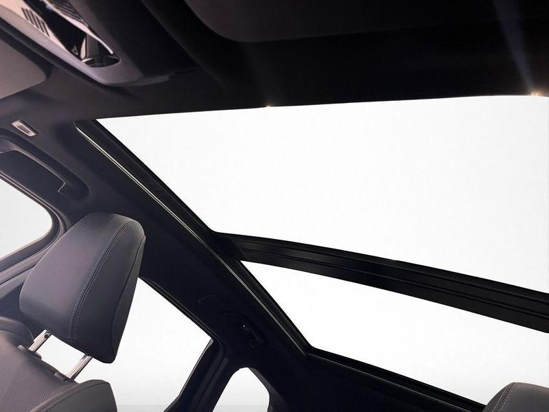 BMW iX1 bild 16