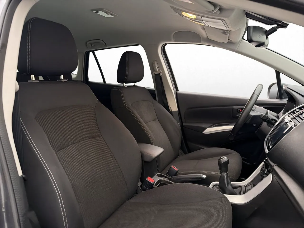 Vehicle image 21