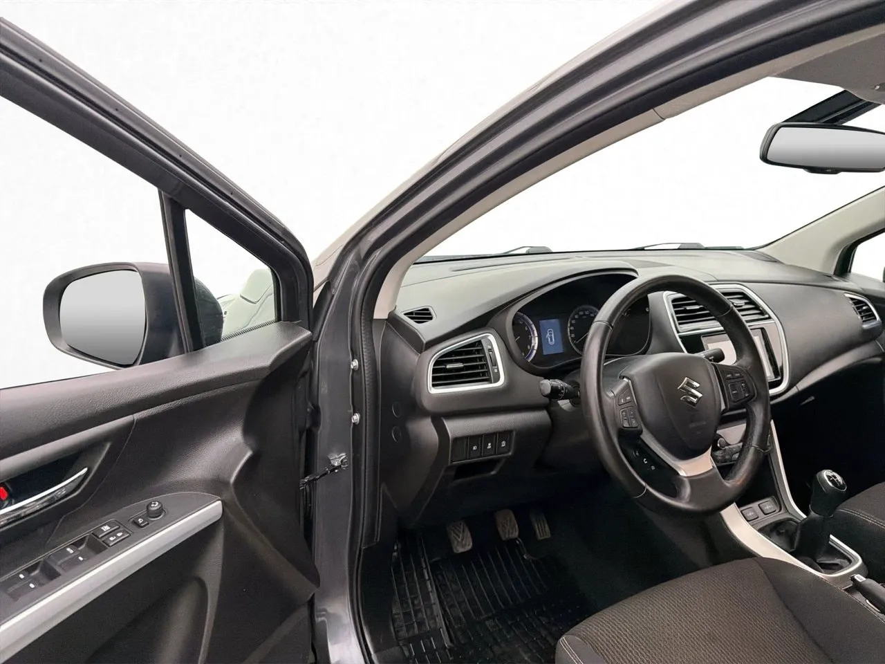 Vehicle image 10
