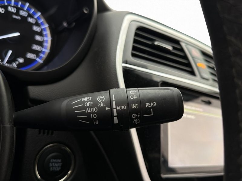 Suzuki S-CROSS bild 28