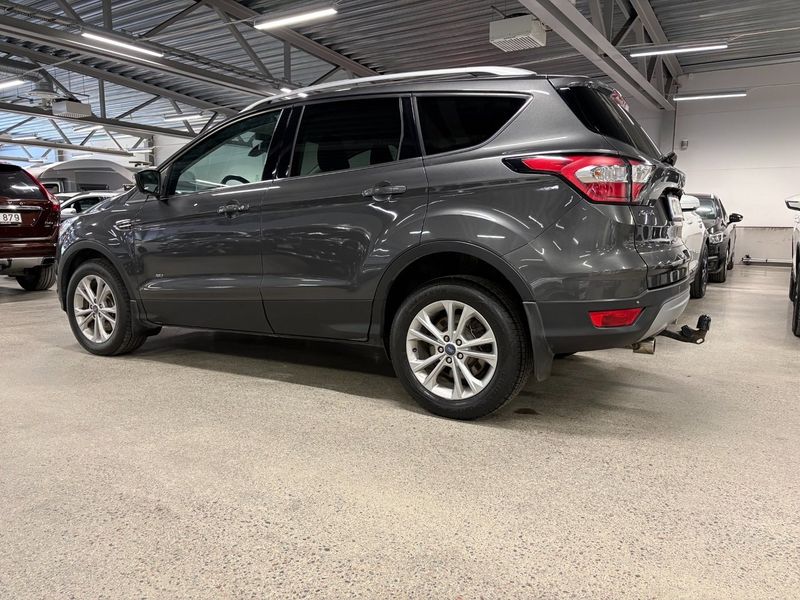 Ford Kuga bild 3