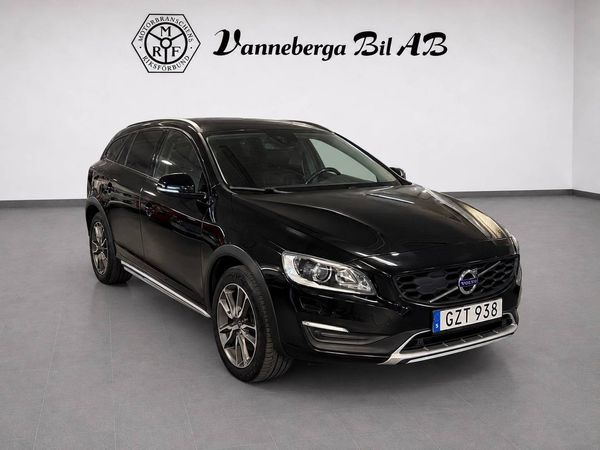 Volvo V60 Cross Country D4 Geartronic Business Advanced Summum Drag/Euro 6 - 2017