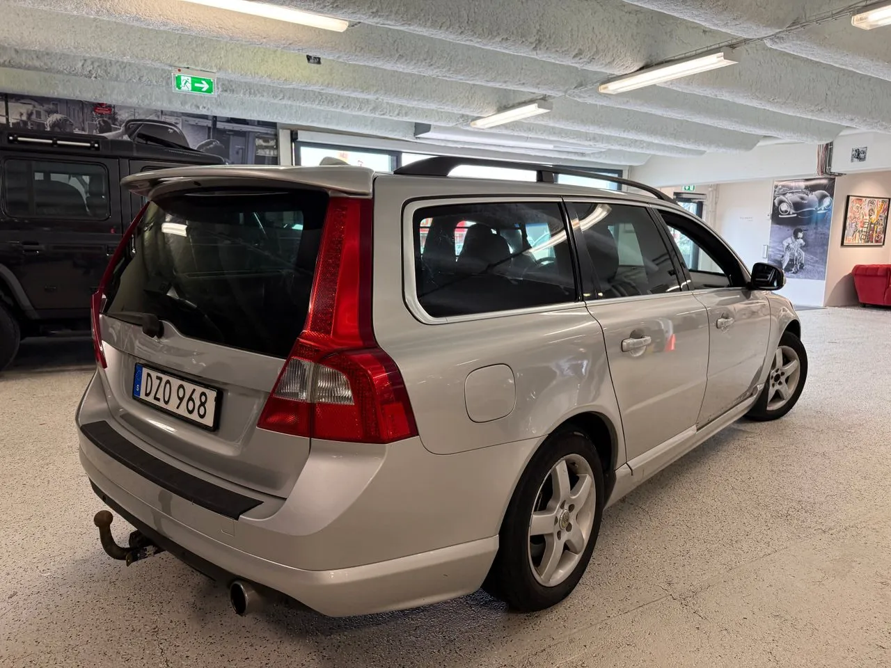 Vehicle image 2