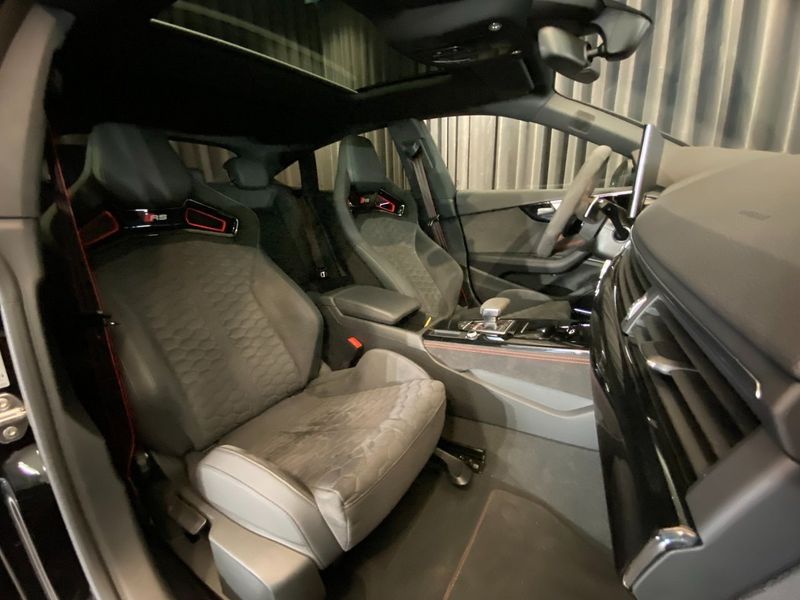 Audi RS5 bild 9