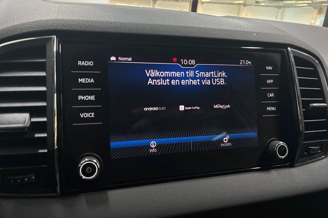 Vehicle image 20