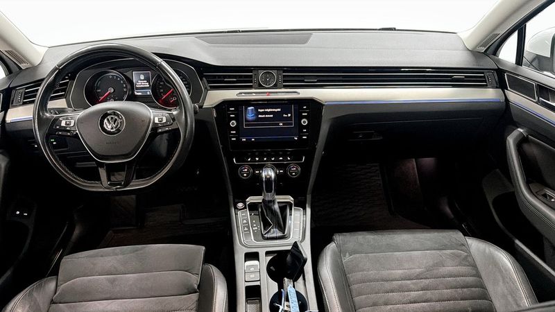 Volkswagen Passat bild 4
