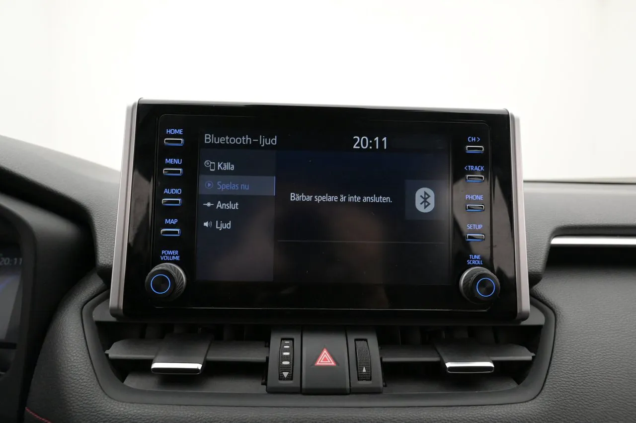Vehicle image 14