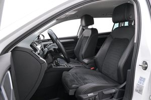 Volkswagen Passat bild 9