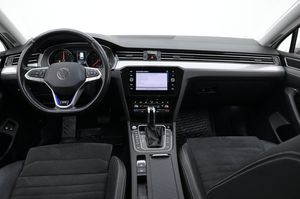 Volkswagen Passat bild 6