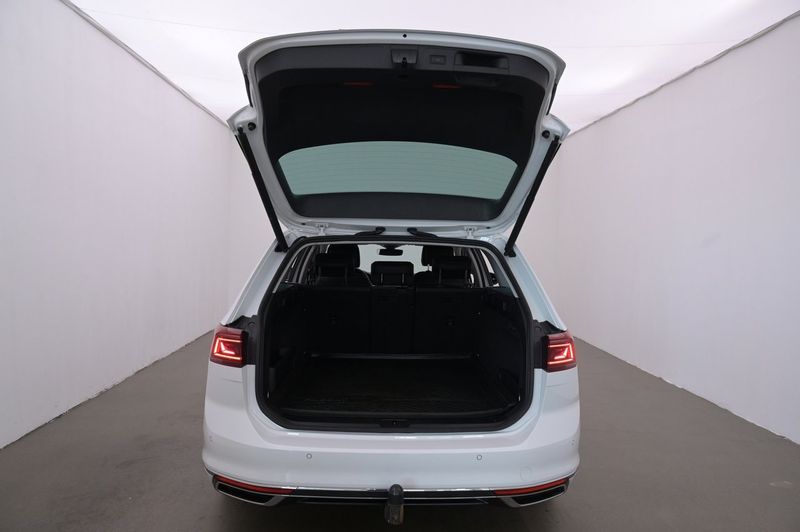 Volkswagen Passat bild 21