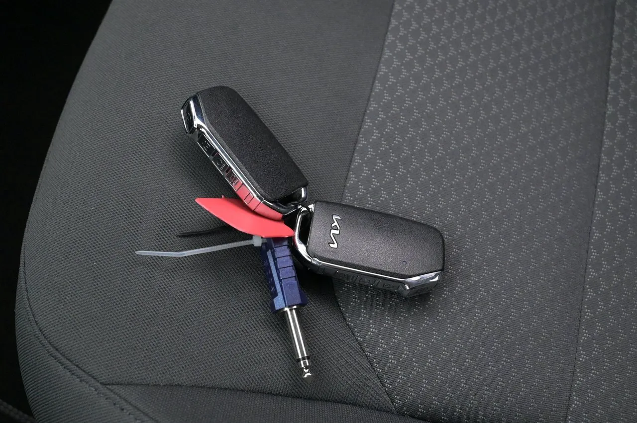 Vehicle image 20