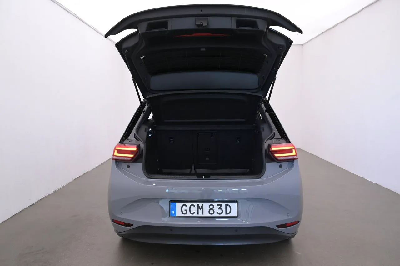 Vehicle image 21