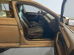 Volkswagen Passat bild 10