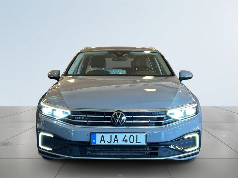 Volkswagen Passat bild 2