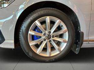 Volkswagen Passat bild 14