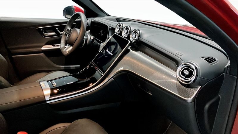 Mercedes GLC300 bild 3