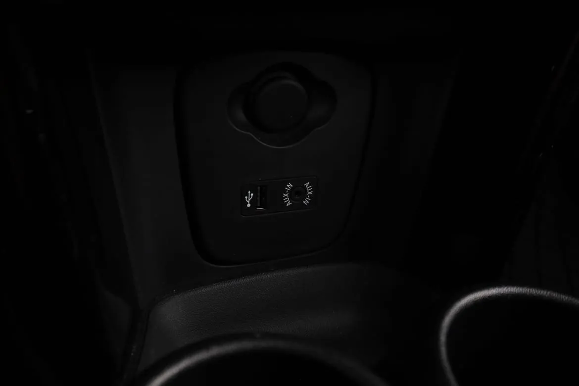 Vehicle image 23