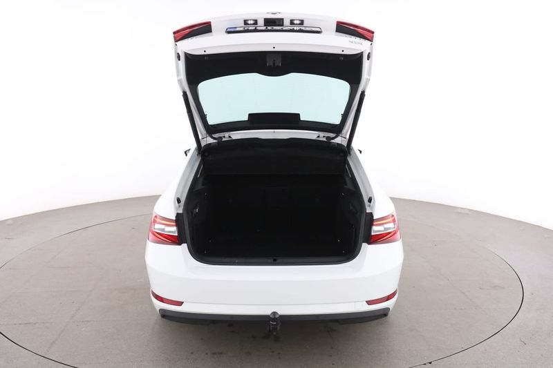 Skoda Superb bild 17