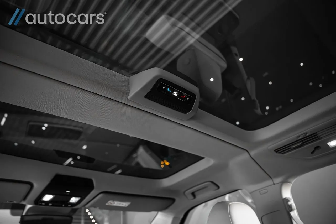 Vehicle image 36