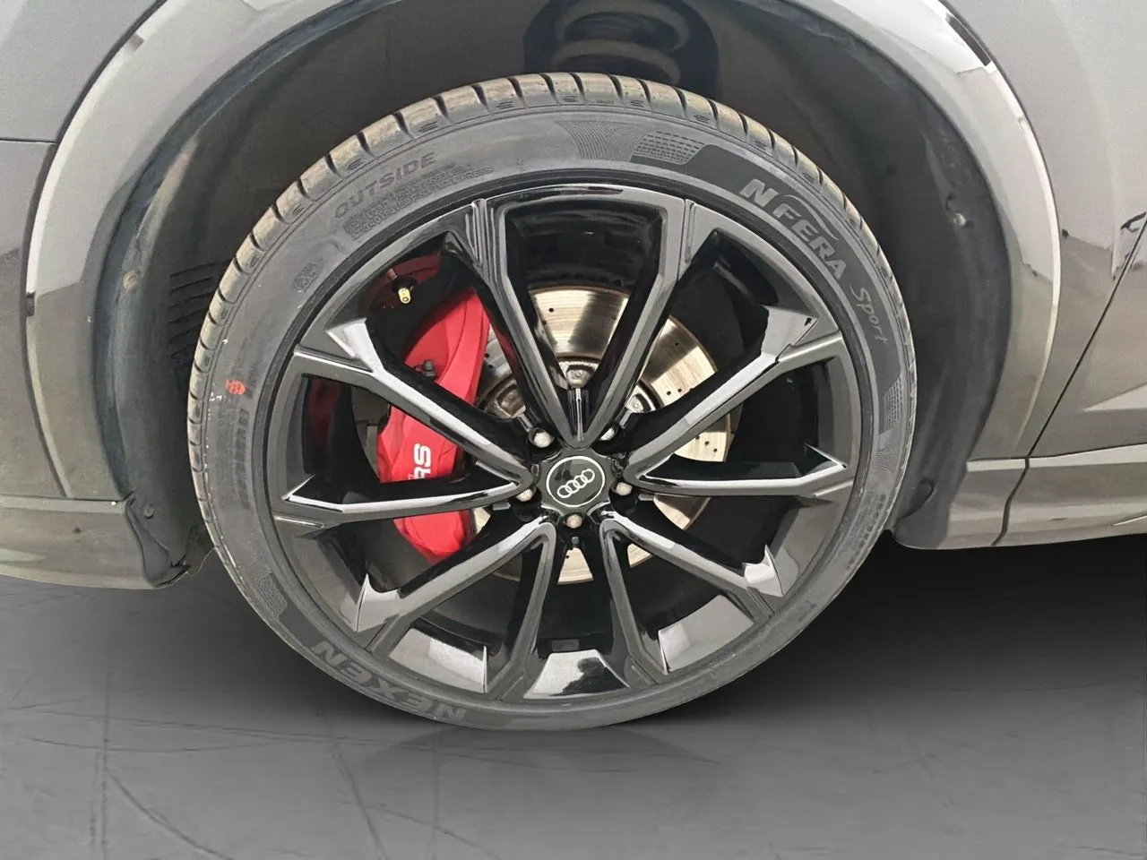 Vehicle image 35